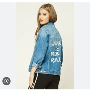 FOREVER 21 GRAPHIC JEAN JACKET